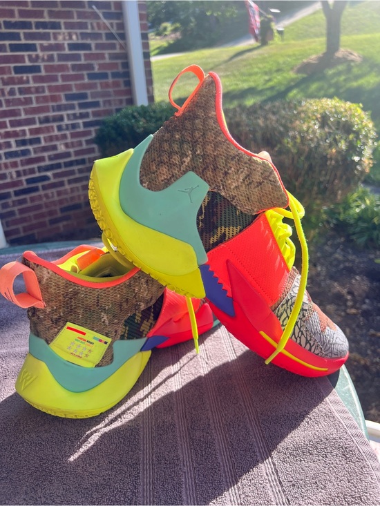 Jordan Multicolor Neon Green Red Athletic Shoes main image 10